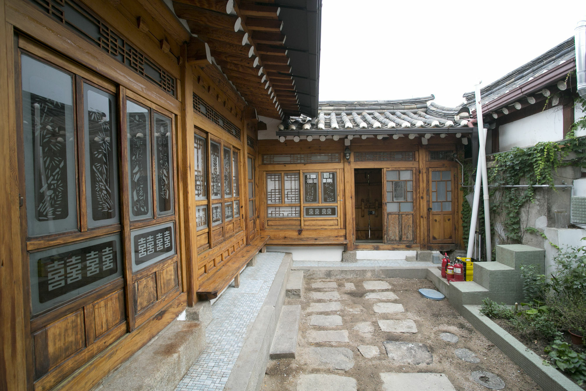 Nuri Hanok Guesthouse 首爾 外观 照片